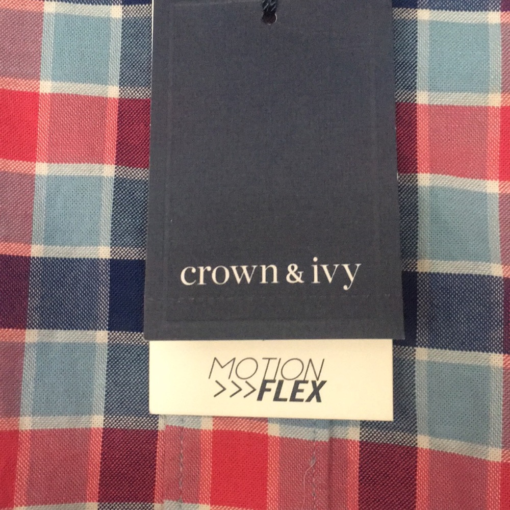 Crown and Ivy Button Up Long Sleeve shirt - Picture 4 of 6